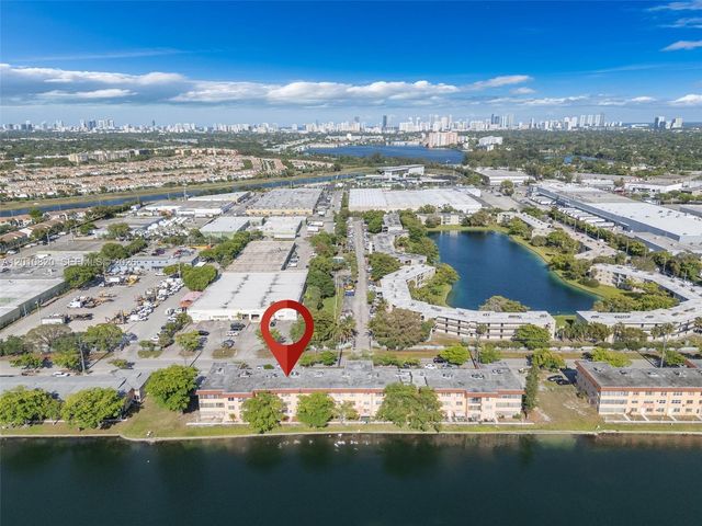 18900 NE 3rd Ct 520, Miami, FL 33179