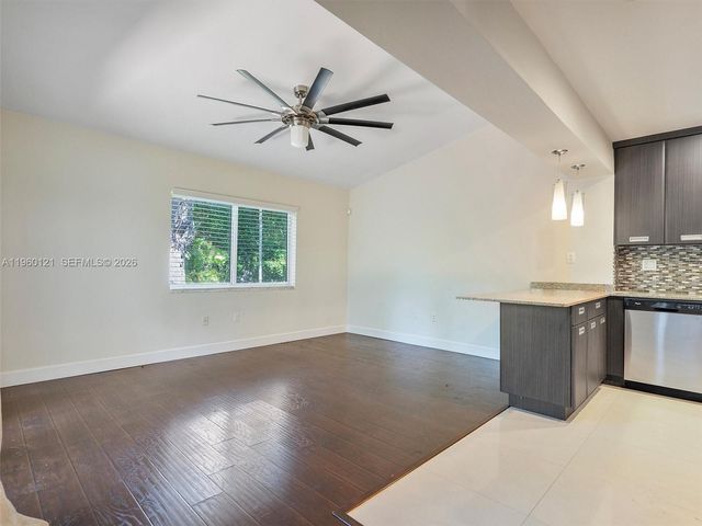 5517 Sardinia St, Coral Gables, FL 33146