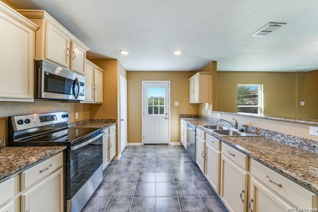 2915 Lavender Mdw, San Antonio, TX 78222