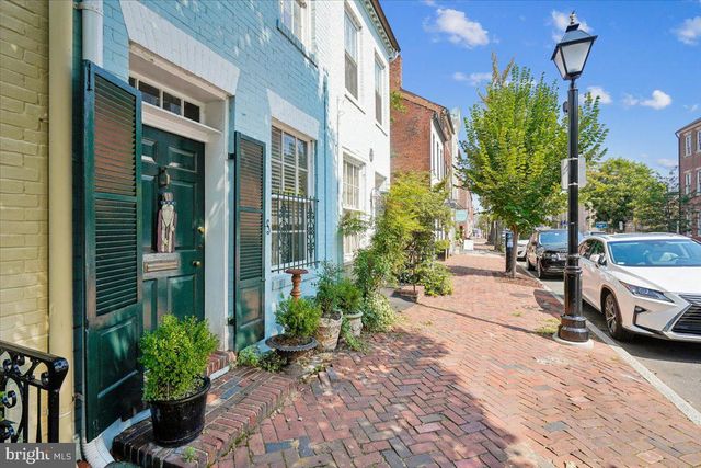 133 S FAIRFAX ST, Alexandria, VA 22314