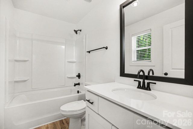 811 Evening Shade Lane, Gastonia, NC 28052