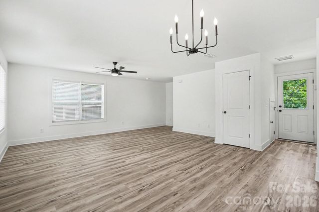 811 Evening Shade Lane, Gastonia, NC 28052
