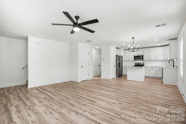 811 Evening Shade Lane, Gastonia, NC 28052