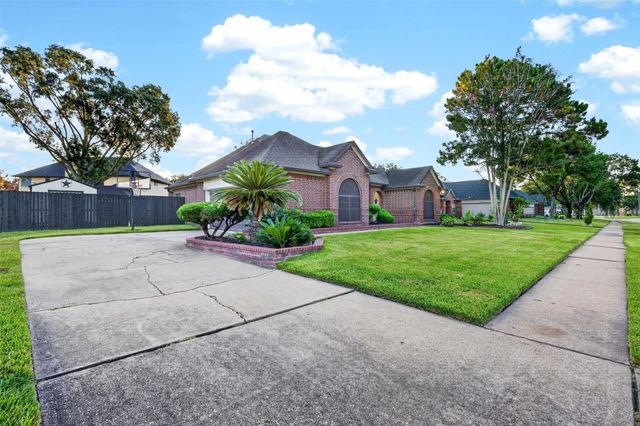 18610 Autumn Hills Drive, Katy, TX 77449