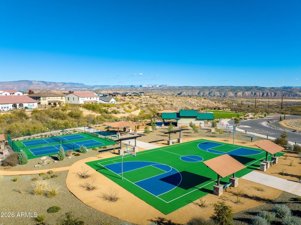 Image 35 of property listing at 670 BRINDLE Drive, Clarkdale, AZ 86324