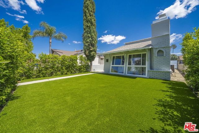 5628 Cleon Avenue, Los Angeles, CA 91601