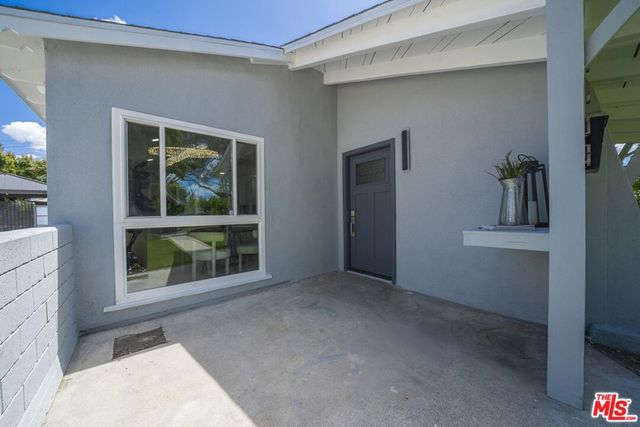 5628 Cleon Avenue, Los Angeles, CA 91601