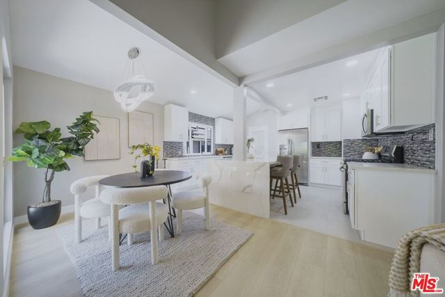 5628 Cleon Avenue, Los Angeles, CA 91601