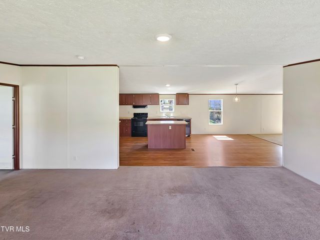 1770 Highway 91, Elizabethton, TN 37643