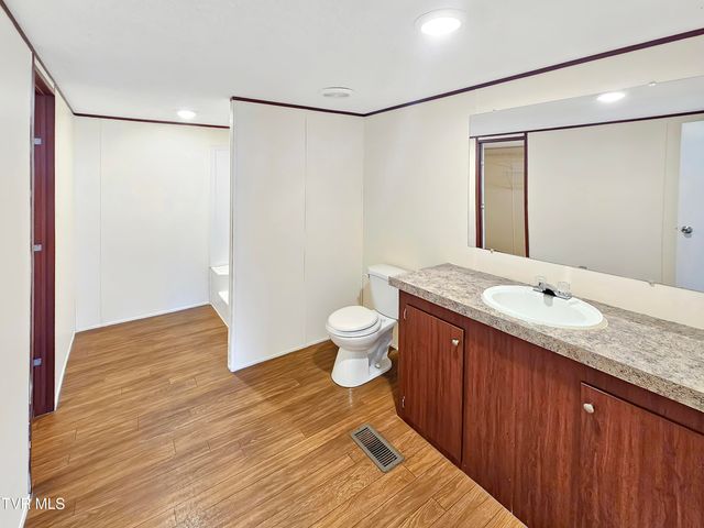 1770 Highway 91, Elizabethton, TN 37643