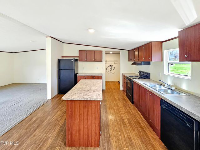 1770 Highway 91, Elizabethton, TN 37643