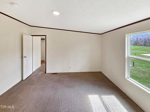 1770 Highway 91, Elizabethton, TN 37643