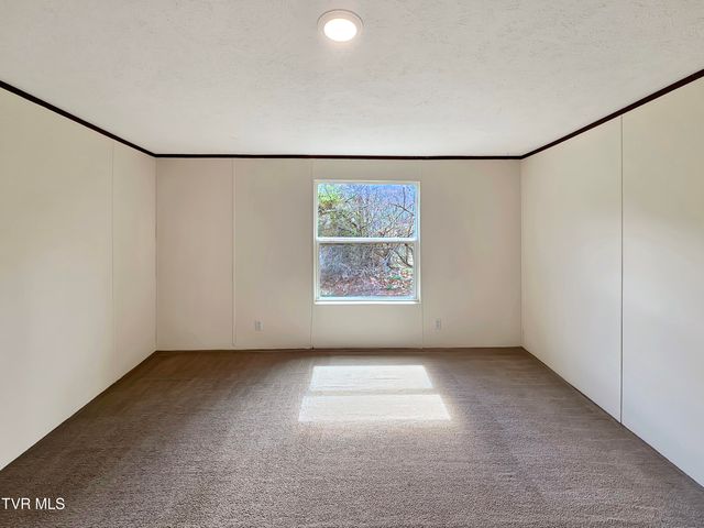 1770 Highway 91, Elizabethton, TN 37643