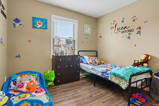 3337 Field Gate Drive, South Bend, IN 46628