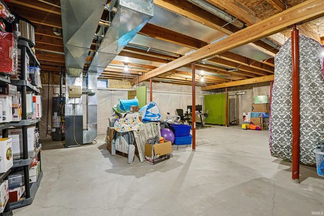 3337 Field Gate Drive, South Bend, IN 46628