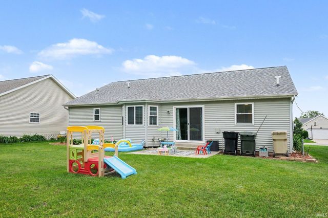 3337 Field Gate Drive, South Bend, IN 46628