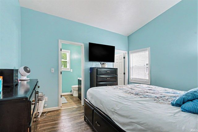 3337 Field Gate Drive, South Bend, IN 46628