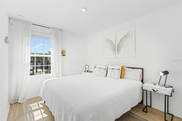 8605 LUNAR SKYE STREET, Sarasota, FL 34241