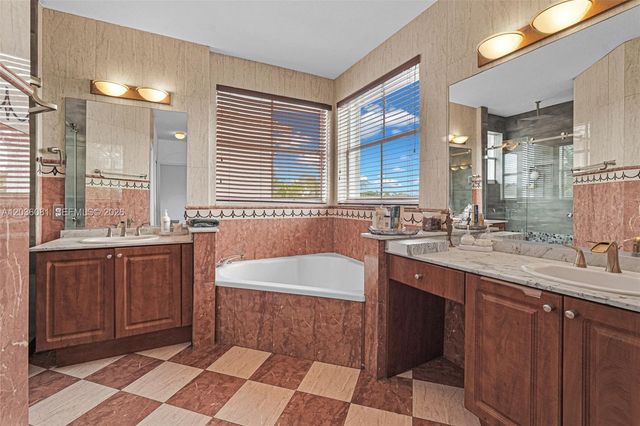 11258 NW 47th Lane, Doral, FL 33178