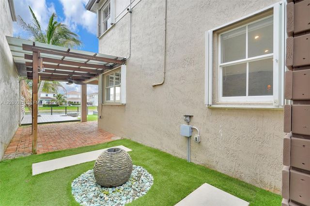 11258 NW 47th Lane, Doral, FL 33178