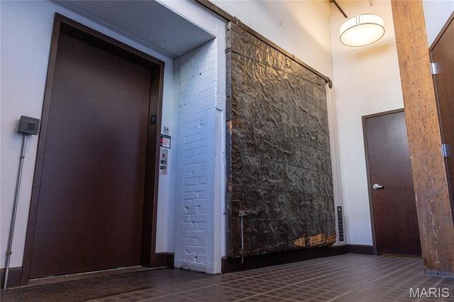 1115 Locust 200, St Louis, MO 63101