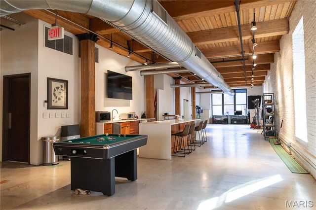 1115 Locust 200, St Louis, MO 63101