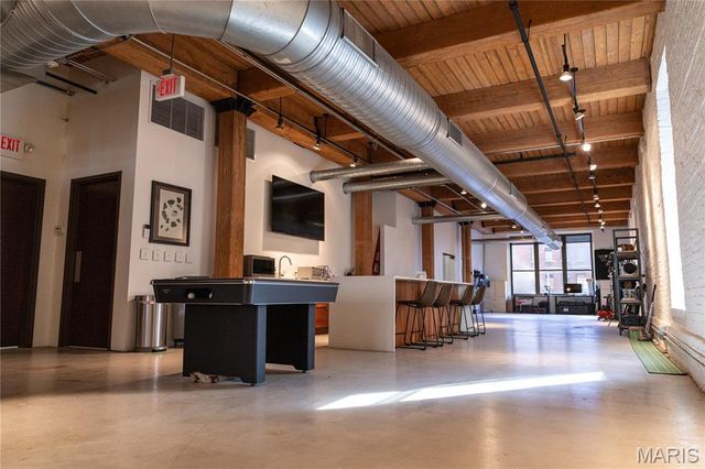 1115 Locust 200, St Louis, MO 63101