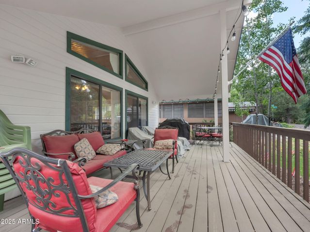 17165 S ELK Place, Munds Park, AZ 86017