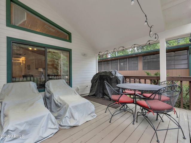 17165 S ELK Place, Munds Park, AZ 86017