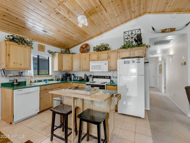 17165 S ELK Place, Munds Park, AZ 86017