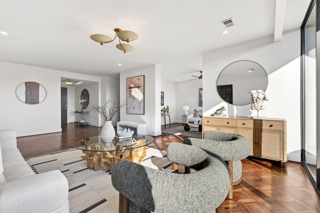 2575 Peachtree Road NE 7E, Atlanta, GA 30305