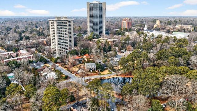 2575 Peachtree Road NE 7E, Atlanta, GA 30305