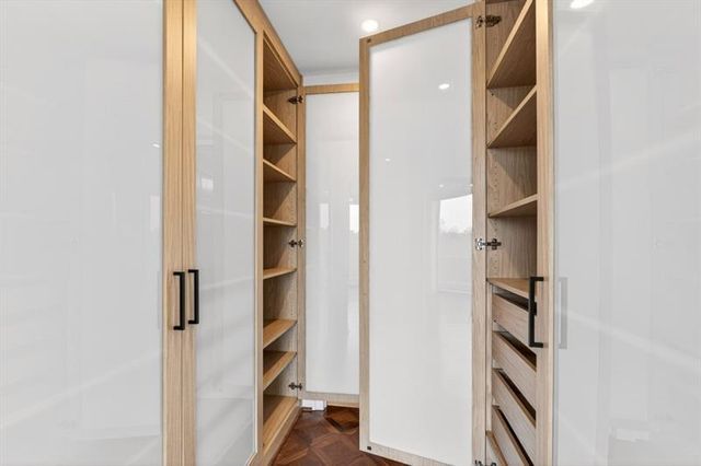 2575 Peachtree Road NE 7E, Atlanta, GA 30305