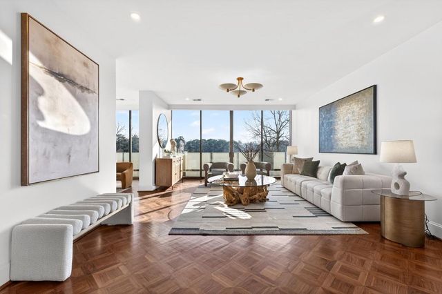 2575 Peachtree Road NE 7E, Atlanta, GA 30305