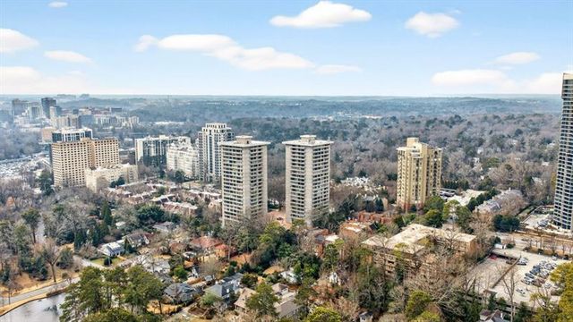 2575 Peachtree Road NE 7E, Atlanta, GA 30305