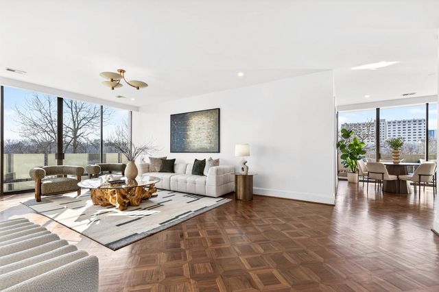 2575 Peachtree Road NE 7E, Atlanta, GA 30305