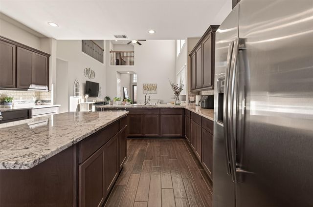 10911 Texas Rose Drive, Missouri City, TX 77459