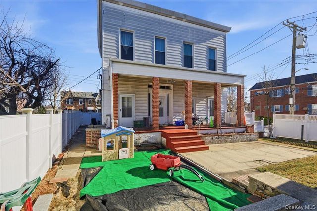 2523 Woodhull Avenue, Bronx, NY 10469