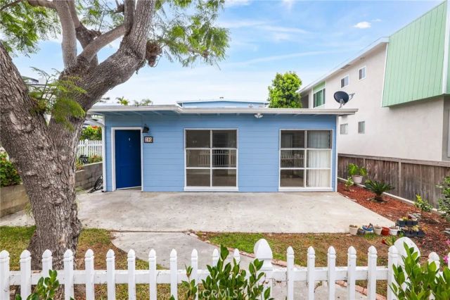 295 Wave, Laguna Beach, CA 92651