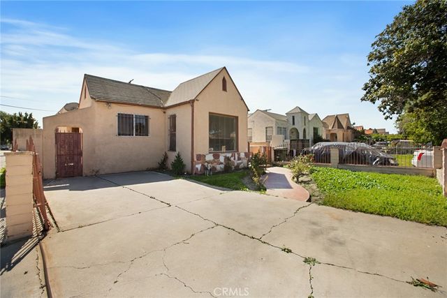 514 W 102nd St, Los Angeles, CA 90044