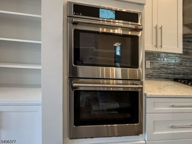 142 Passaic Ave, Roseland Boro, NJ 07068