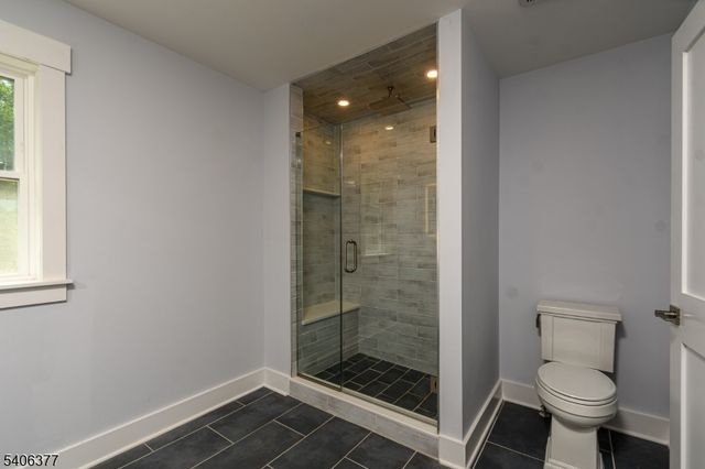 142 Passaic Ave, Roseland Boro, NJ 07068