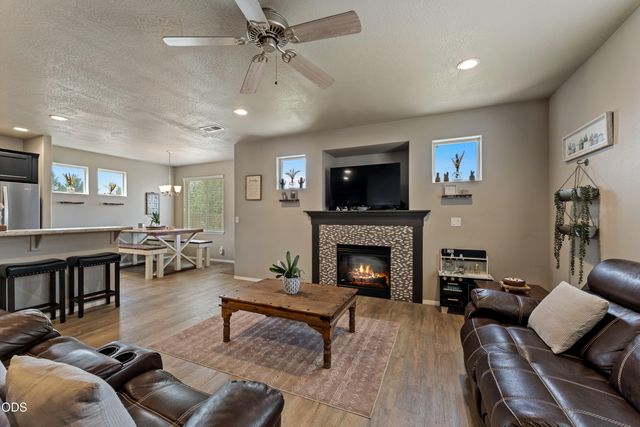 924 Pendleton Drive, Medford, OR 97501