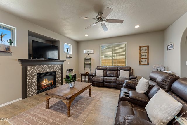 924 Pendleton Drive, Medford, OR 97501