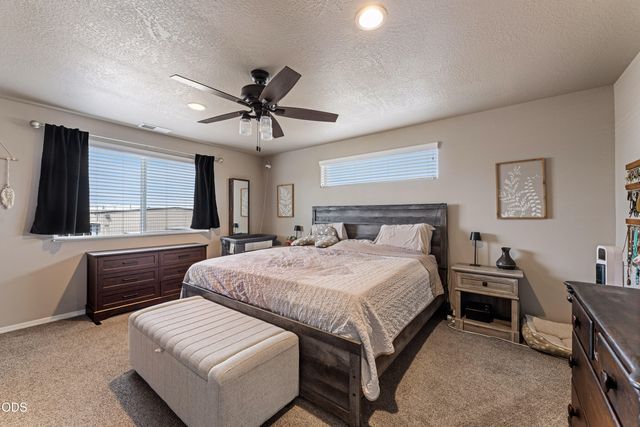 924 Pendleton Drive, Medford, OR 97501