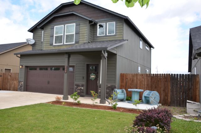924 Pendleton Drive, Medford, OR 97501