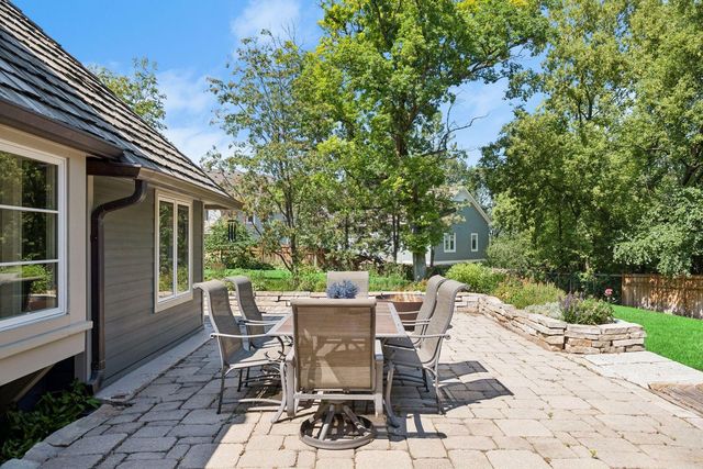 5404 Interlachen Boulevard, Edina, MN 55436