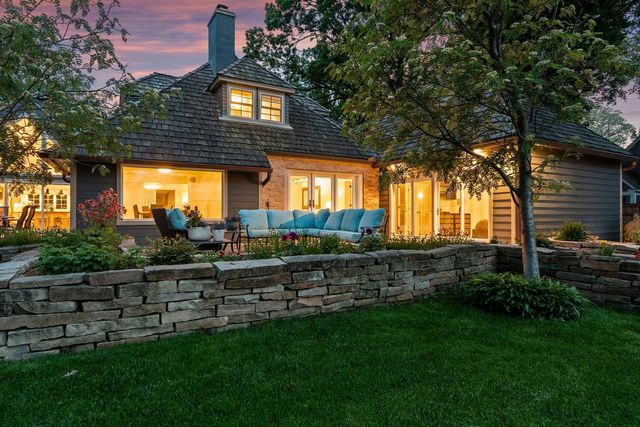 5404 Interlachen Boulevard, Edina, MN 55436