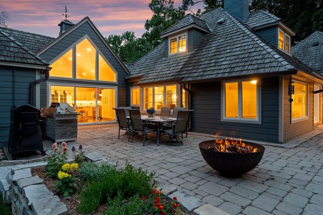 5404 Interlachen Boulevard, Edina, MN 55436