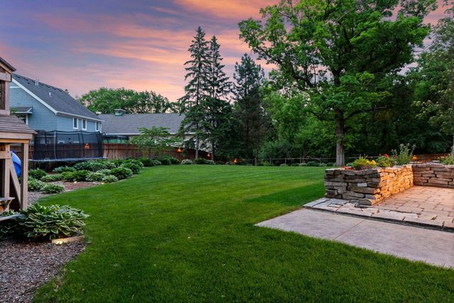 5404 Interlachen Boulevard, Edina, MN 55436